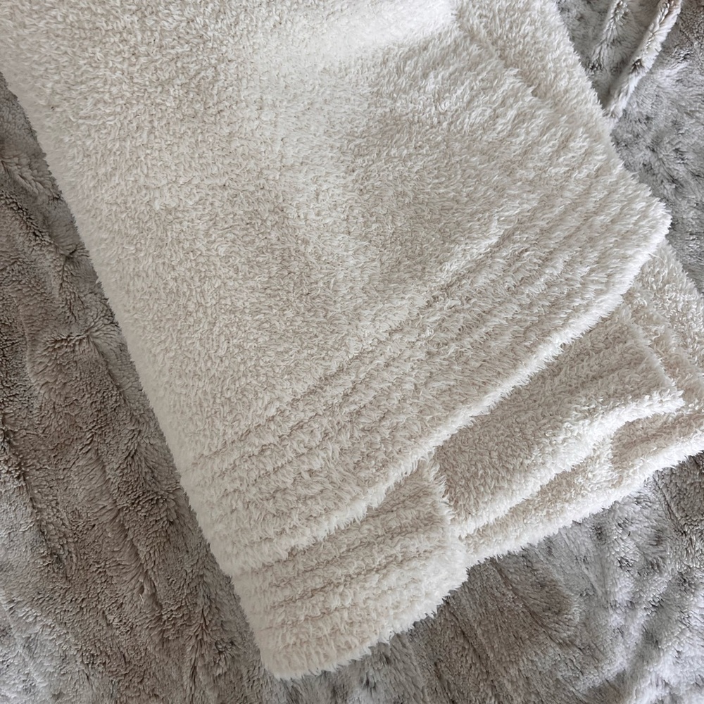 Barefoot Dreams CozyChic Throw Cream 54x72”